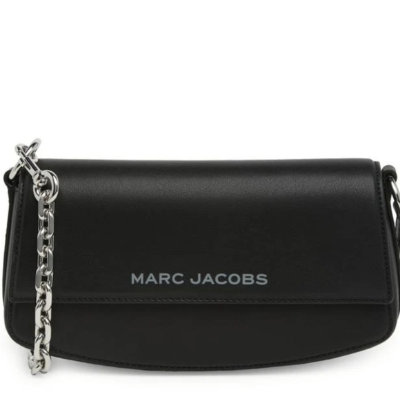 Marc Jacobs Handbags - Brand New Marc Jacobs Shoulder Bag with Chain Strap Black